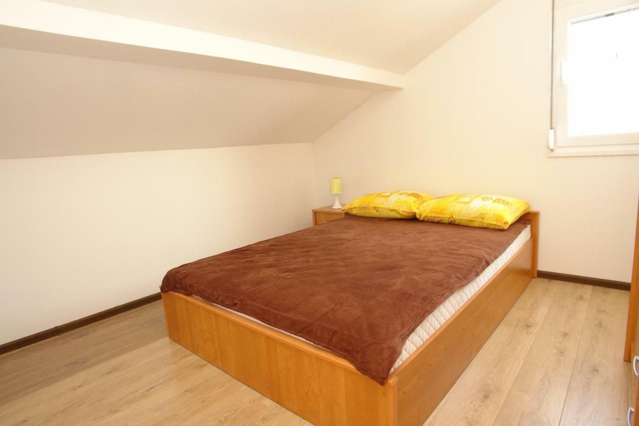 Apartmani Stambuk Mandre Exterior foto